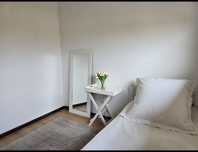 5 BEDROOM HOUSE TO LET IN ERAND GARDENS